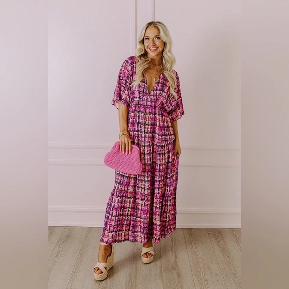 ENTRO NEW HOLDING ON TIGHTLY V NECK MAXI size large Colorful chic boutique - Picture 9 of 9